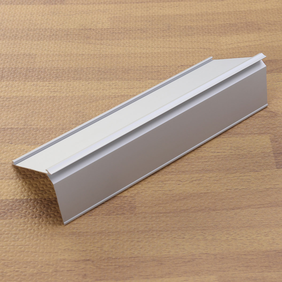 L Shape Aluminum Business Card - Desk Name Plate recension och pris